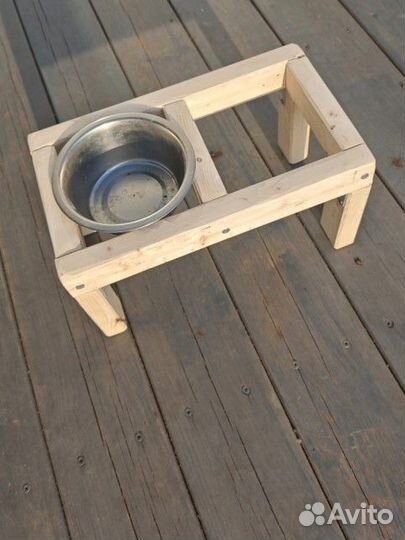 Подставка для мисок