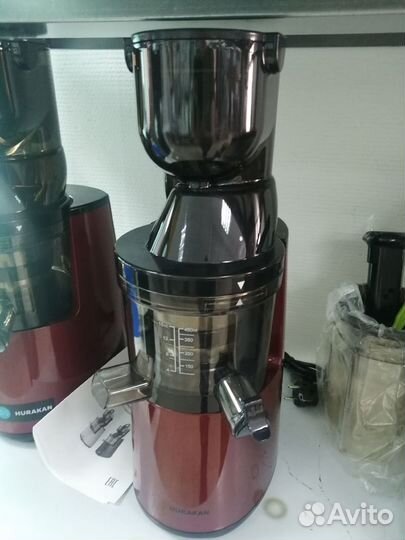 Соковыжималка шнековая Hurakan HKN-CS600H