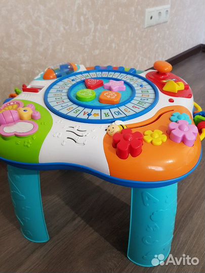 Развивающий столик