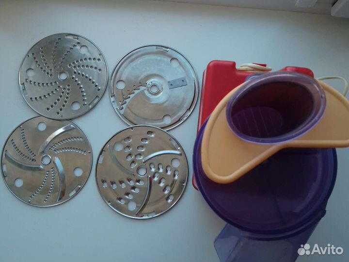 Шинковка и соковыжималка овощей/фруктов