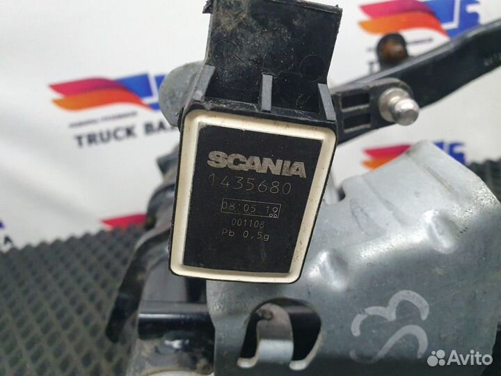 1729789 Блок педалей