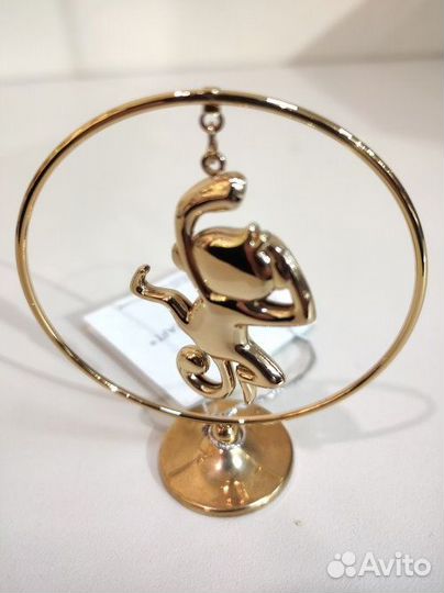 Фигурка декоративная «Обезьянка на подвеске»