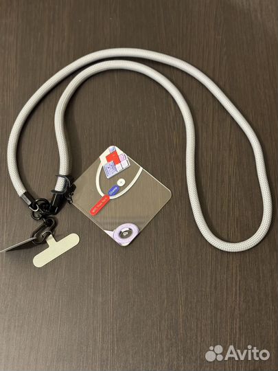 Ланъярд шнур с карабином, бейдж МТС True Tech