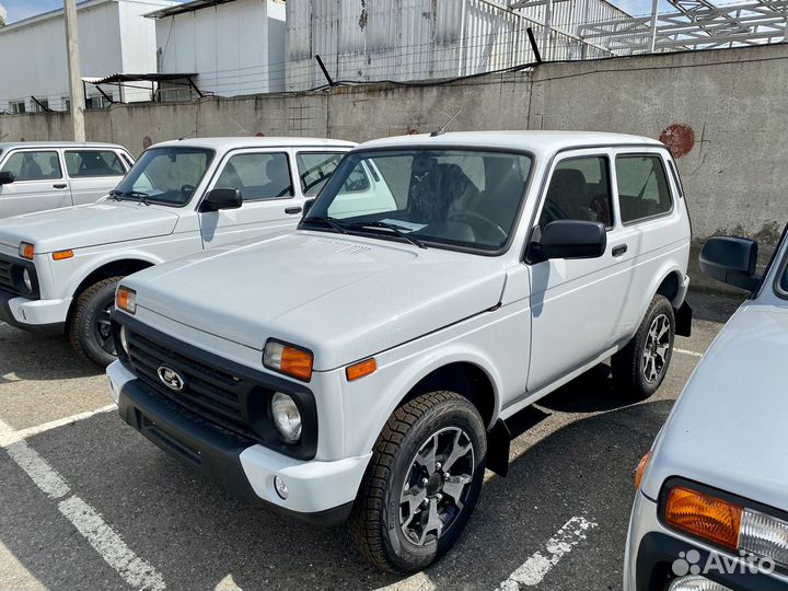 ВАЗ Niva Legend 1.7 МТ, 2023
