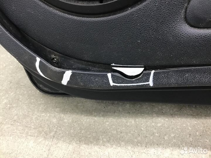 Обшивка двери передней правой Smart Fortwo City (W