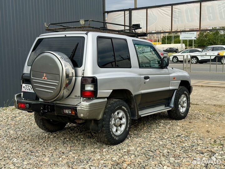 Mitsubishi Pajero 3.0 AT, 1999, 121 500 км