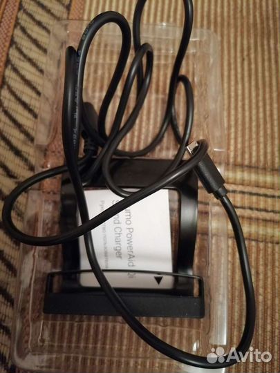 Безпровадная зарядка Qumo