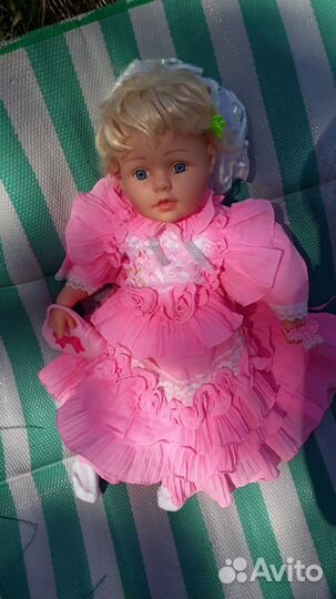 Большая мягкая кукла