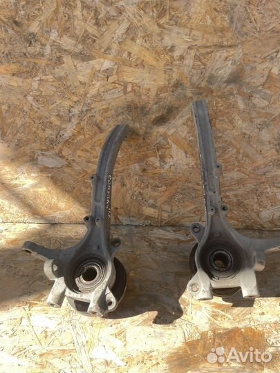 Передние кулаки Hyundai Sonata 4 EF