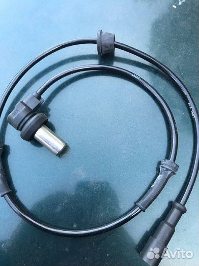 Датчик абс audi 100 с4