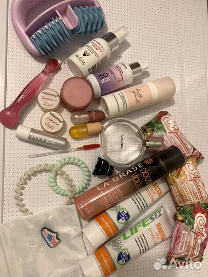 Набор косметики пакетом