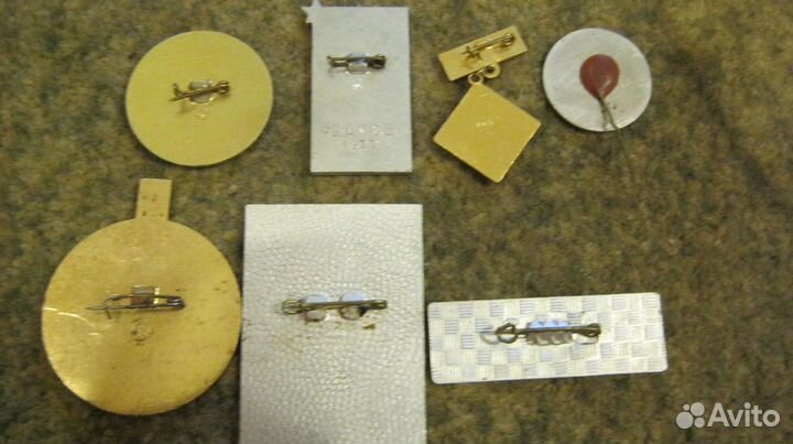 Значки СССР,выставки,отличник