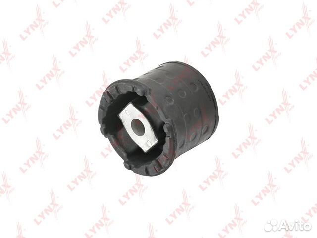 Сайлентблок / Балка моста BMW X5(E53) 2.0-4.8 00-0