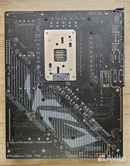 Б/у Мат.плата AM5 asus ROG strix B650E-F gaming wi