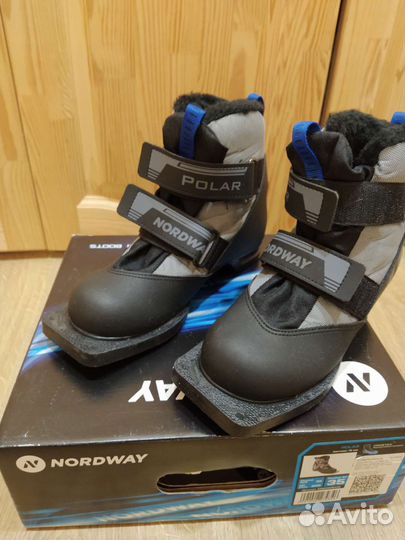 Ботинки лыжные nordway 35р