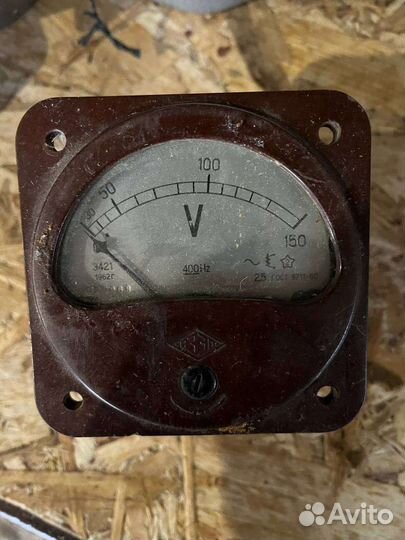 Э421, 62 г.в. 2,5 кл. (пред.изм 0-150 V) 400 Hz