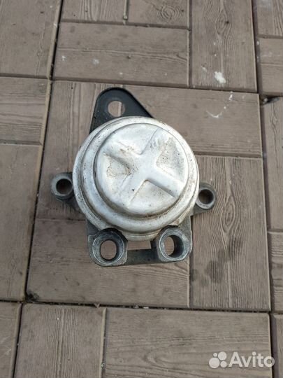 Подушка двигателя правая форд мондео lV