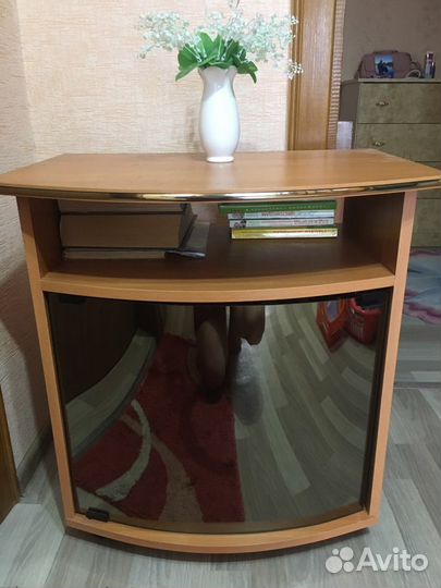 Тумба под телевизор