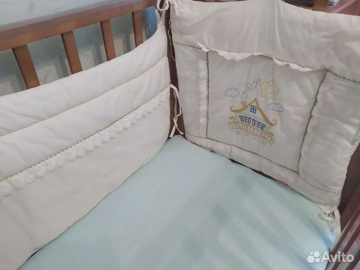 Бортики в кроватку + постельное