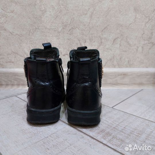 Ботинки детские демисезонные 22