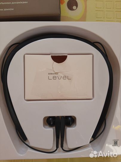Наушники Samsung Level U Pro