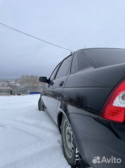 LADA Priora 1.6 МТ, 2011, 200 000 км