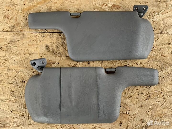 Nissan almera classicкозырьки