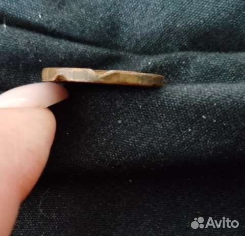 Продам манету10руб2012г(зоводской брак)