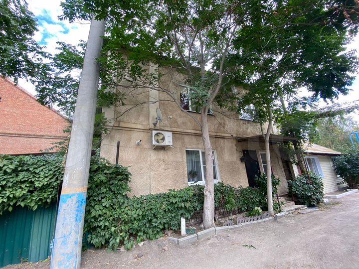 4-к. квартира, 110 м², 1/2 эт.