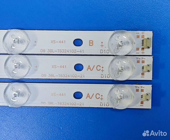 0417 Светодиодная подсветка 4708-K320WD-A4211V11