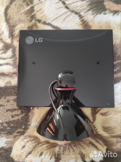 Монитор LG flatron L1900J - BF