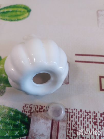 Солонка и перечница фарфор