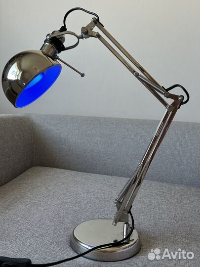 Умная лампа IKEA forsa настольная