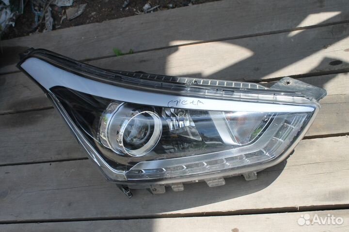 Hyundai Creta фара правая