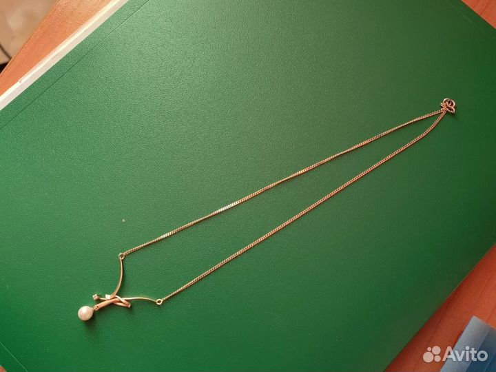 Золотые часы женские 585