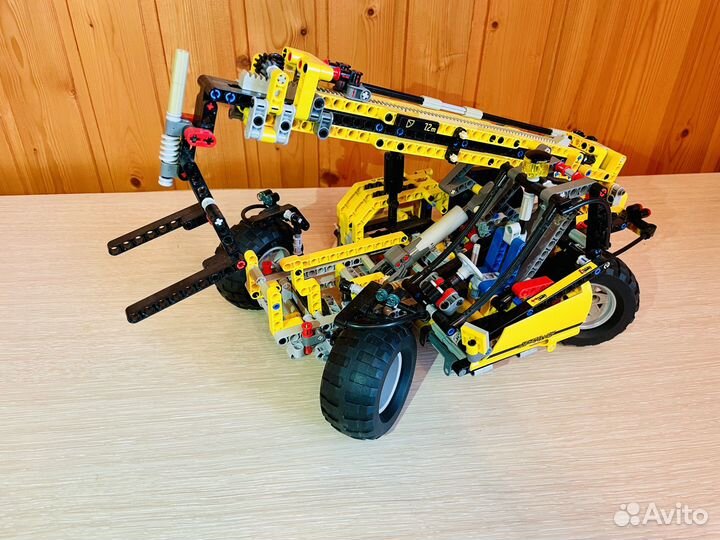 Lego Technic 8295 Лего Техник Вилочный погрузчик