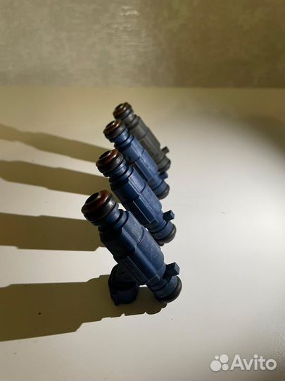 Топливная форсунка Hyundai/Kia 35310-2B000