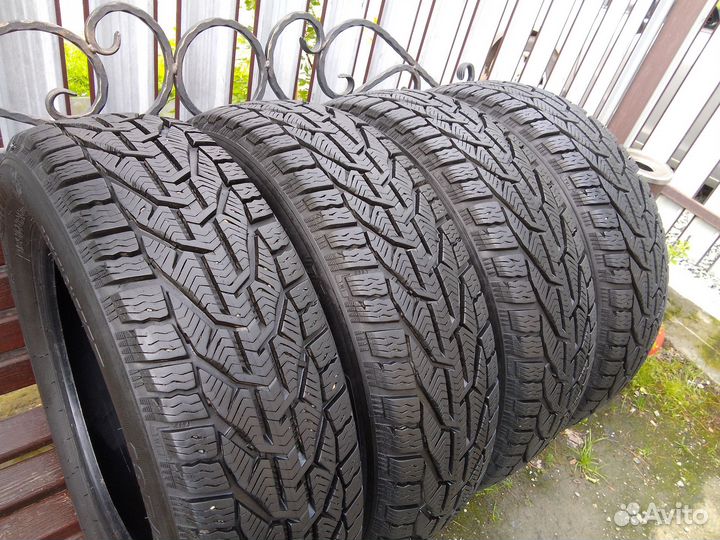 Kormoran SnowPro 185/65 R15