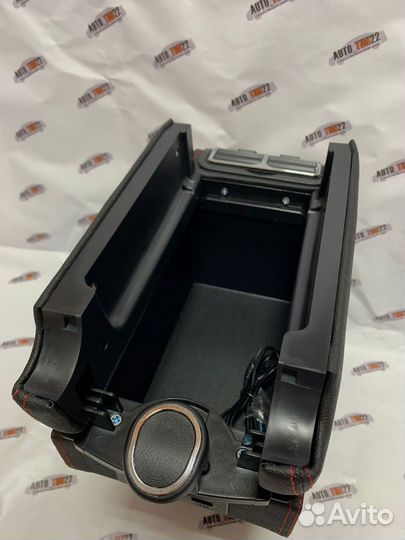 Подлокотник бар амг для авто 3 usb Универсальный