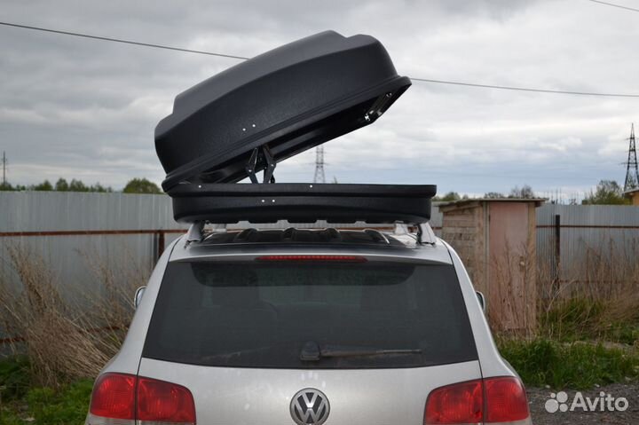 Автобокс на крышу Ветлан 1100 л на Toyota Ipsum