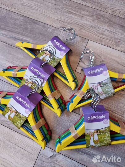 Тремпеля/Вешалки/Плечики детские деревянные 30 см