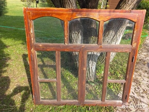 Старые оконные рамы