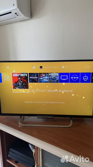 Sony playstation 4 PS4 pro 1tb