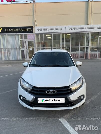 LADA Granta 1.6 МТ, 2020, 100 000 км