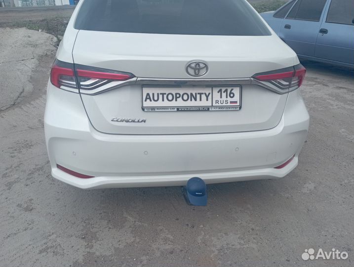 Фаркоп Toyota Corolla e210