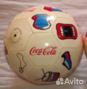 Мяч Coca-Cola