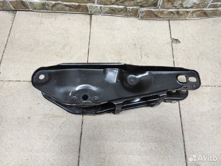 Рычаг подвески нижний задний правый Bmw 5-Series