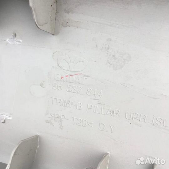 Обшивка стойки Шевроле Авео Т200 03-08