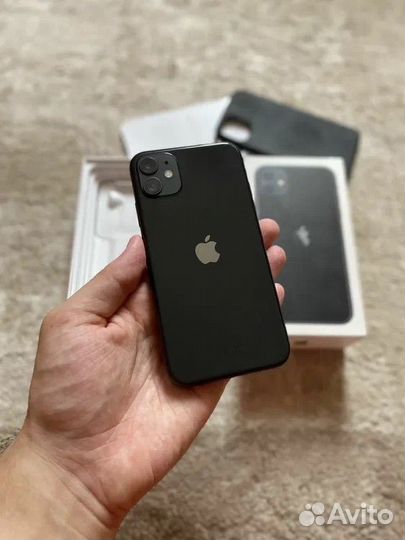 iPhone 11, 64 ГБ