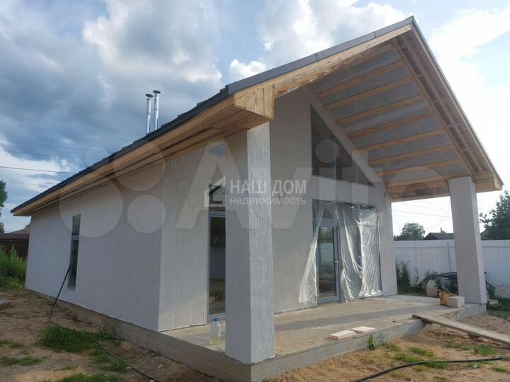 Дом 154 м² на участке 7,7 сот.